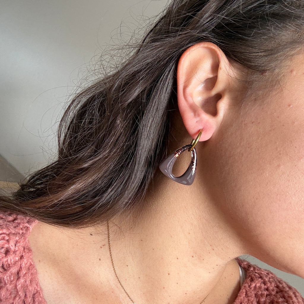 Pampilles NOMA bicolore asymétrique (vendues sans créoles)