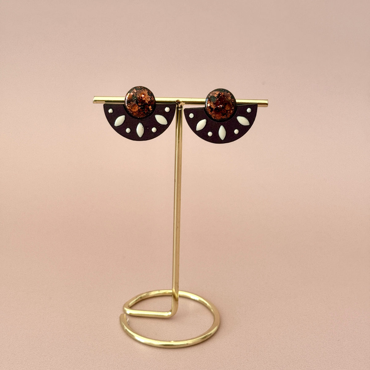 Boucles d’oreilles MAYA (vendues sans créoles)